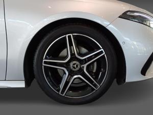 Mercedes-Benz A-Class A200 hatch Progressive - Image 15