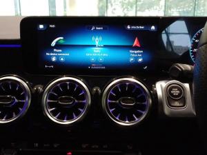 Mercedes-Benz GLB GLB220d 4Matic AMG Line - Image 5