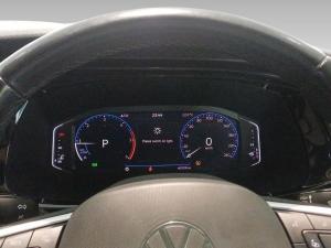 Volkswagen Caravelle 2.0BiTDI Highline 4Motion - Image 12