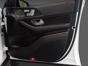 Mercedes-Benz GLS GLS450d 4Matic - Image 16