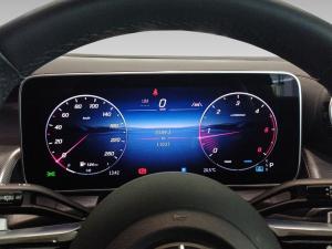 Mercedes-Benz GLC GLC220d 4Matic Avantgarde - Image 12