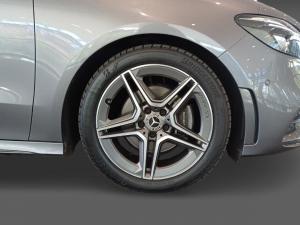 Mercedes-Benz B-Class B200 AMG Line - Image 15