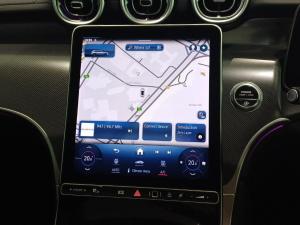 Mercedes-Benz GLC GLC220d 4Matic Avantgarde - Image 11