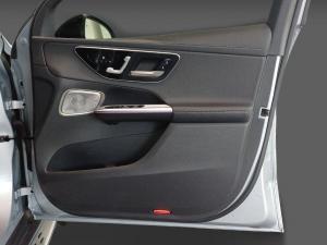 Mercedes-Benz GLC GLC220d 4Matic Avantgarde - Image 16