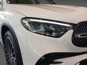 Mercedes-Benz GLC GLC220d 4Matic Avantgarde - Image 17