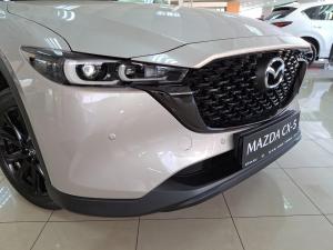 Mazda CX-5 2.0 Carbon Edition - Image 5