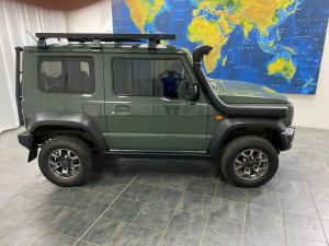 Suzuki Jimny 1.5 GLX AllGrip 3-door manual - Image 3