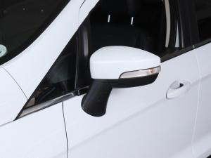 Ford EcoSport 1.0T Titanium auto - Image 7