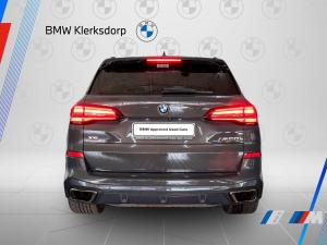 BMW X5 M50i - Image 13