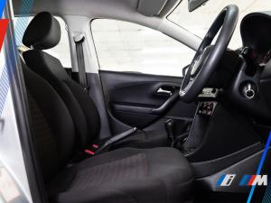 Volkswagen Polo Vivo hatch 1.4 Trendline - Image 5