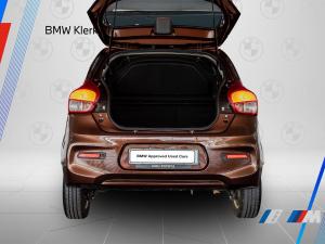 Toyota Vitz 1.0 XR manual - Image 10