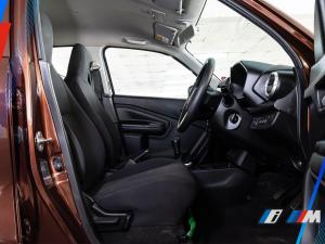 Toyota Vitz 1.0 XR manual - Image 11