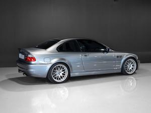 BMW M3 CSL - Image 2
