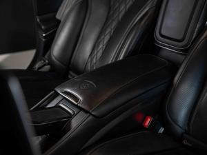 Mercedes-Benz S-Class S650 - Image 8