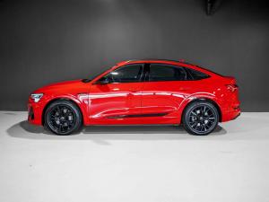 Audi e-tron Sportback 55 quattro S line - Image 17