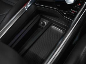 Audi e-tron Sportback 55 quattro S line - Image 9