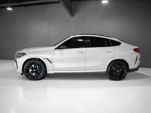 BMW X6 M50i - Image 13