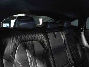 BMW X6 M50i - Image 21