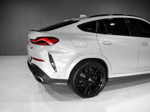 BMW X6 M50i - Image 6