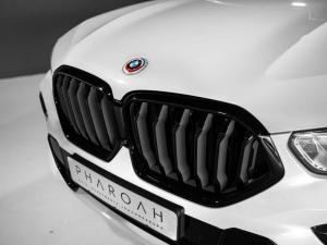 BMW X6 M50i - Image 8