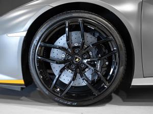 Lamborghini Huracan LP610-4 coupe - Image 16