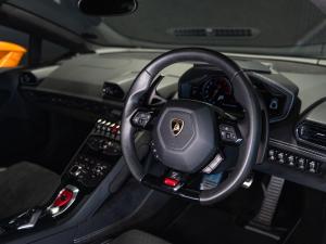 Lamborghini Huracan LP610-4 coupe - Image 6