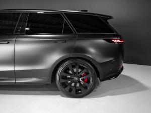 Land Rover Range Rover Sport P530 First Edition - Image 18