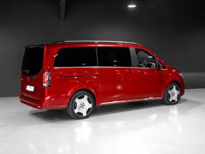 Mercedes-Benz V-Class V300d Exclusive - Image 16