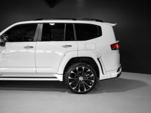 Toyota Land Cruiser 300 3.5T ZX - Image 16
