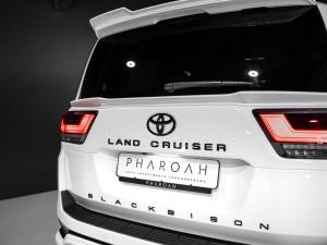 Toyota Land Cruiser 300 3.5T ZX - Image 20