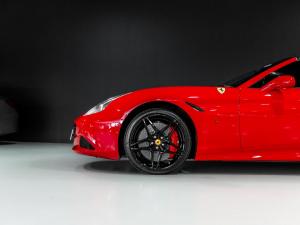 Ferrari California California - Image 10