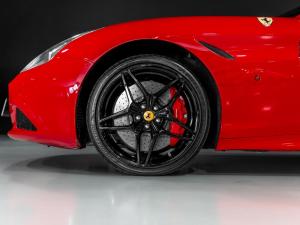 Ferrari California California - Image 11