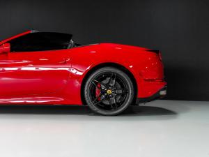Ferrari California California - Image 13