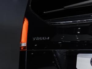 Mercedes-Benz V-Class V300d Exclusive - Image 17