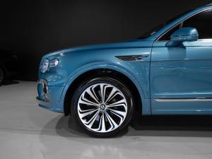Bentley Bentayga V8 - Image 11