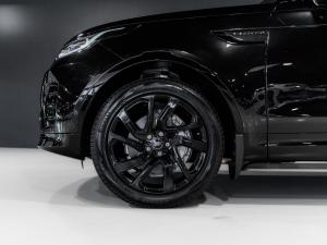Land Rover Discovery D300 R-Dynamic SE - Image 17