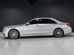 Mercedes-Benz S-Class S560 L - Image 17