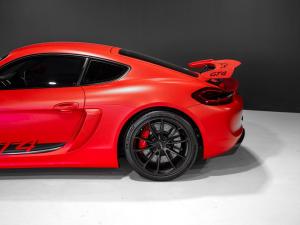 Porsche Cayman GT4 - Image 18