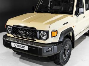 Toyota Land Cruiser 79 2.8GD-6 double cab - Image 19