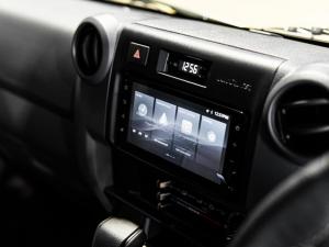 Toyota Land Cruiser 79 2.8GD-6 double cab - Image 6