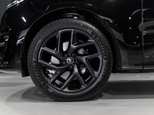 Land Rover Range Rover Sport D350 Dynamic HSE - Image 17