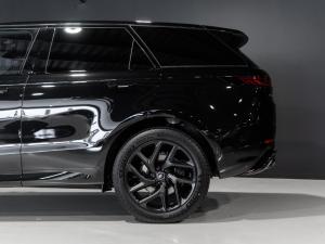 Land Rover Range Rover Sport D350 Dynamic HSE - Image 19