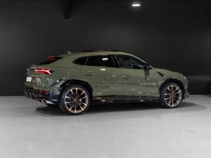 Lamborghini Urus S - Image 2