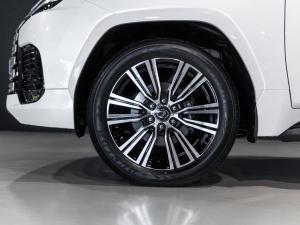 Lexus LX 600 Urban - Image 17