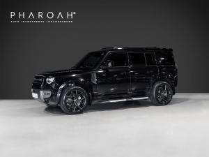 Land Rover Defender 110 D300 X-Dynamic HSE - Image 1