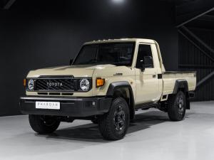 Toyota Land Cruiser 79 2.8GD-6 single cab auto - Image 6