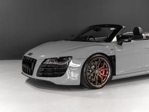 Audi R8 5.2 V10 Spyder quattro auto - Image 21