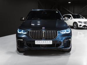 BMW X5 M50i - Image 16