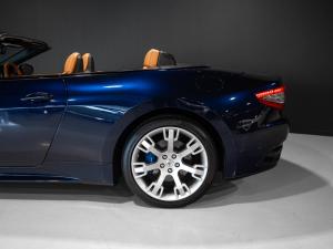 Maserati GranCabrio Sport - Image 5