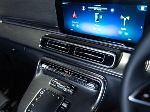 Mercedes-Benz V-Class V300d Exclusive - Image 10